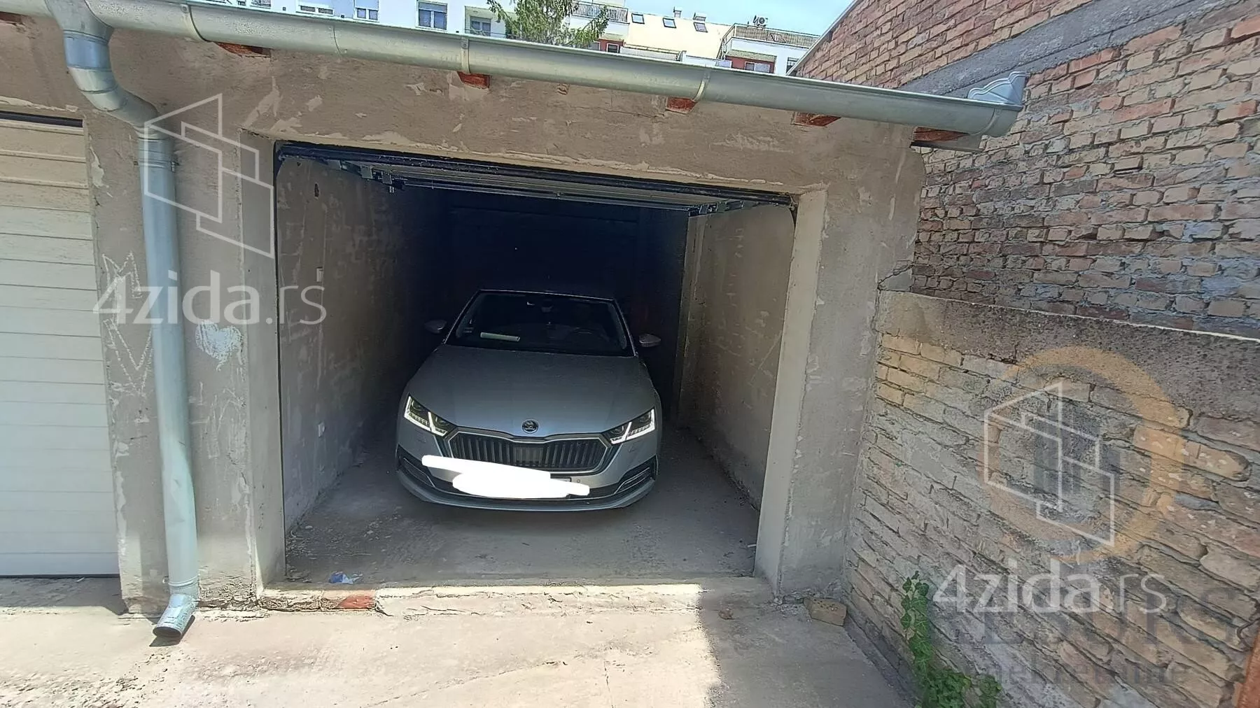 Garaža | 4zida