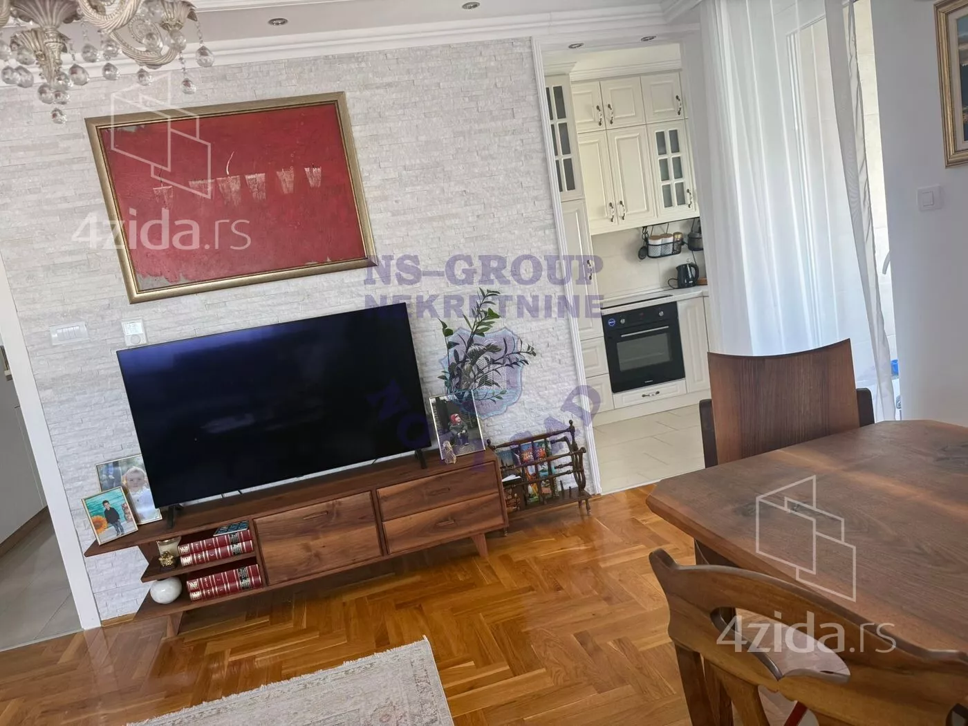 Četvorosoban stan | 4zida