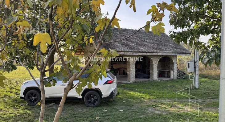 Poljoprivredno zemljište | 4zida