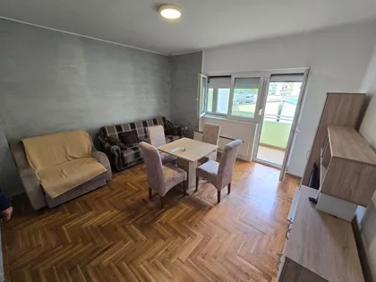 Bulevar Cara Lazara | 4zida.rs