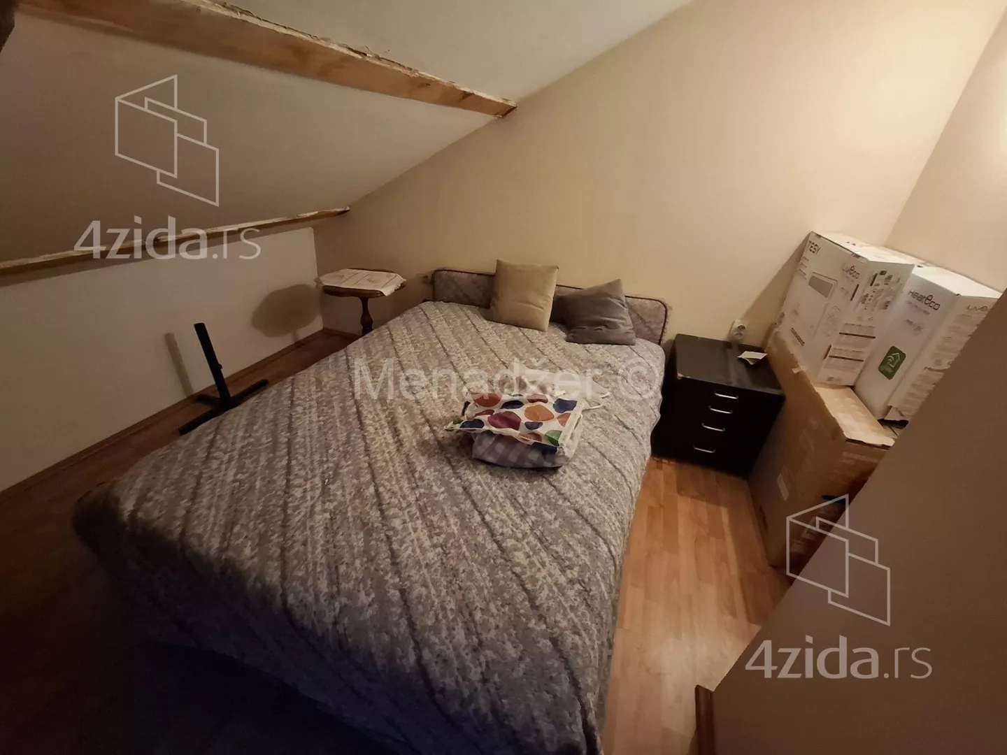 Troiposoban stan | 4zida