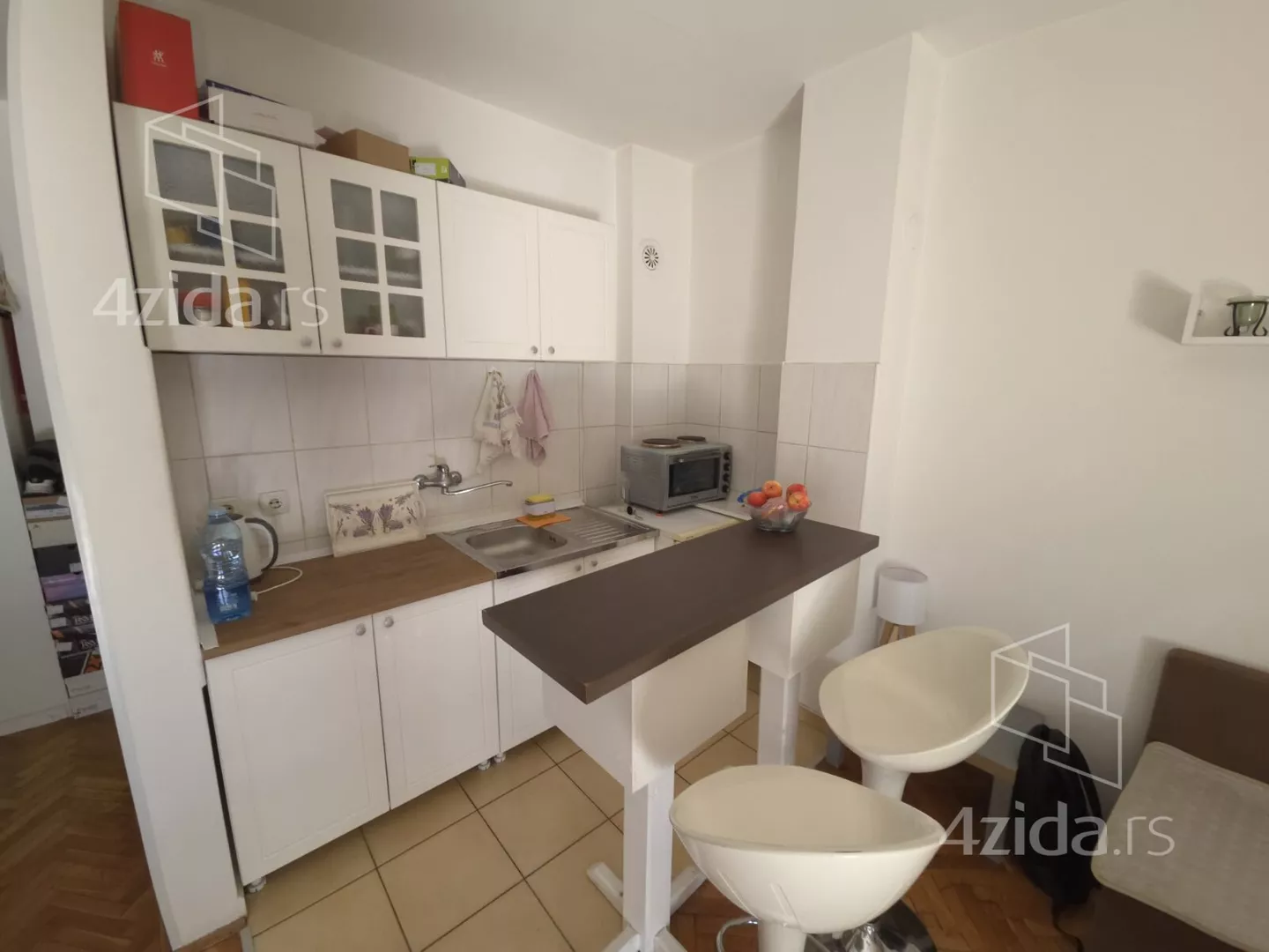 Garsonjera | 4zida