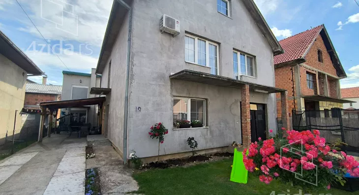 3-etažna kuća | 4zida