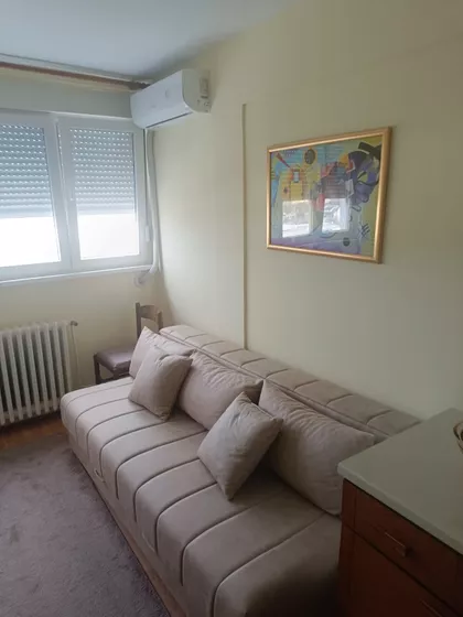 Grada Sirena 22 | 4zida.rs