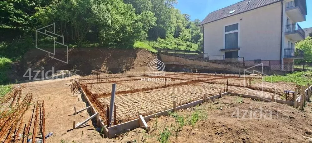 Građevinsko zemljište | 4zida