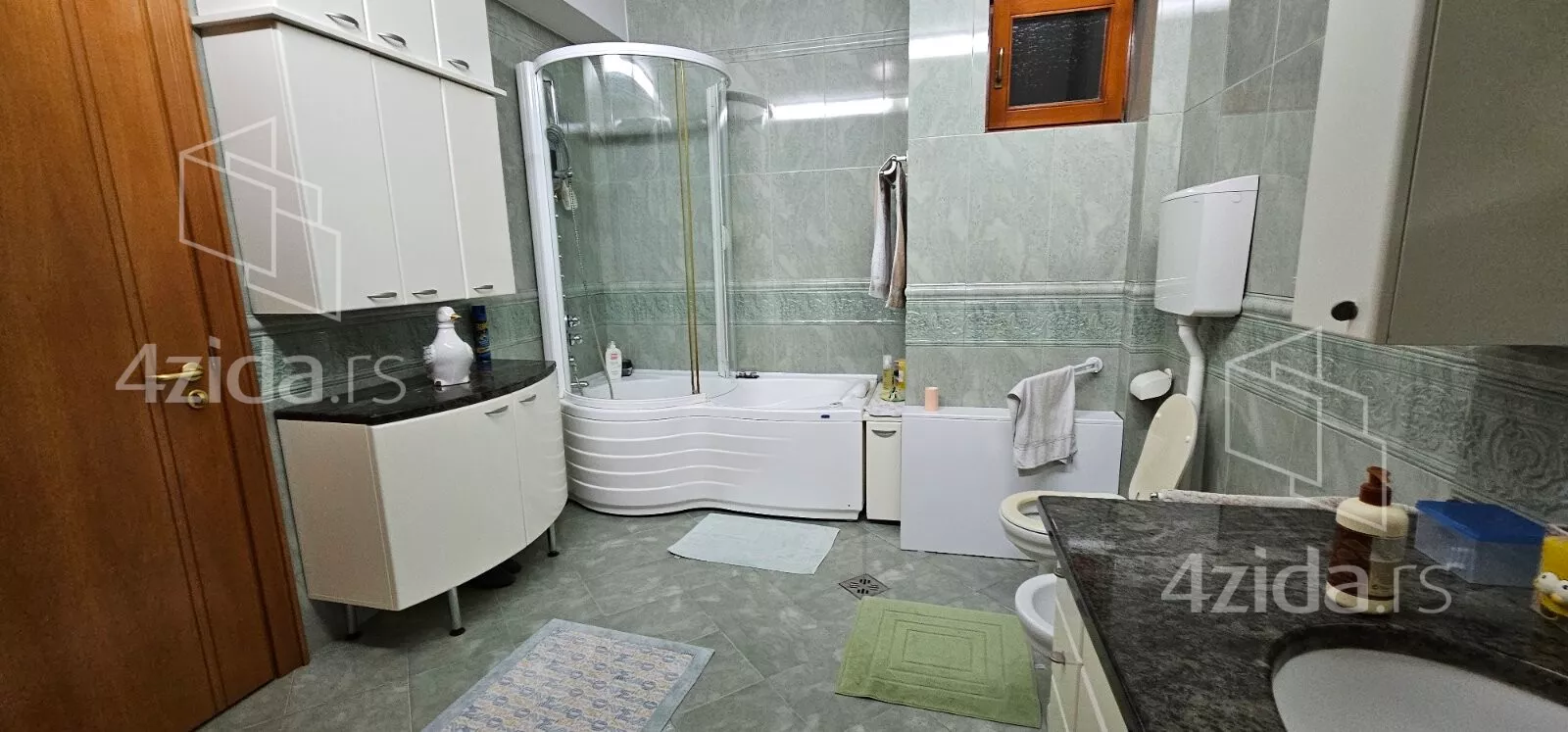 Petosoban stan | 4zida