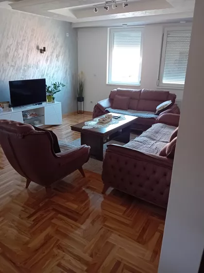 Stojana Protića 27 | 4zida.rs