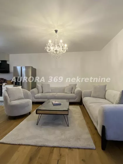 Gradske lokacije | 4zida.rs
