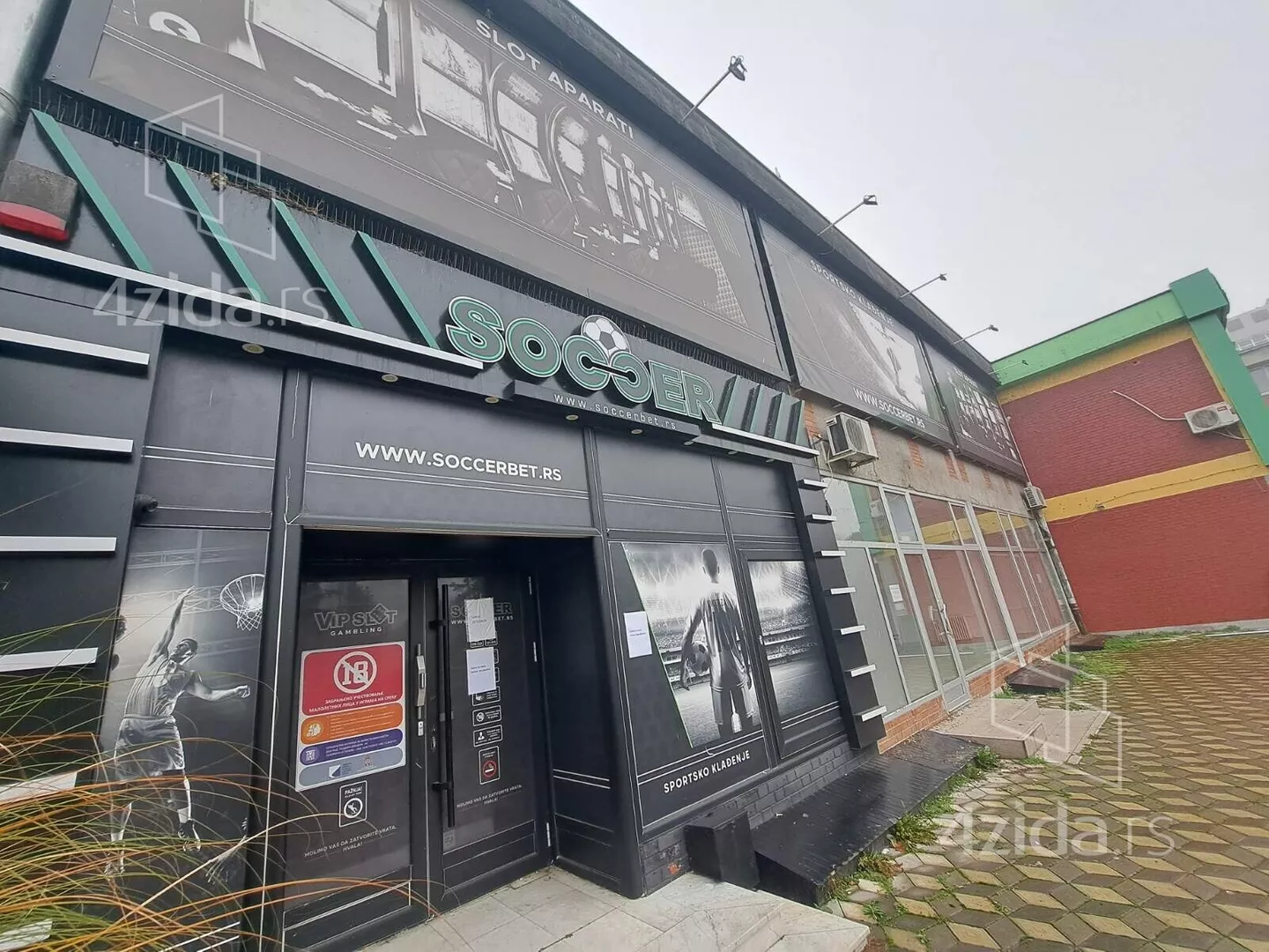 Poslovni prostor | 4zida