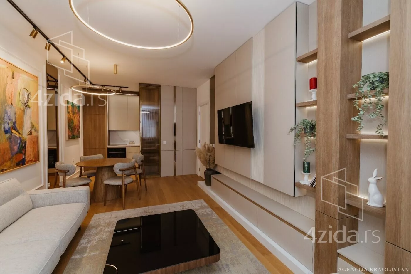 Dvoiposoban stan | 4zida