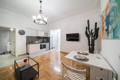 Skupština | 4zida.rs