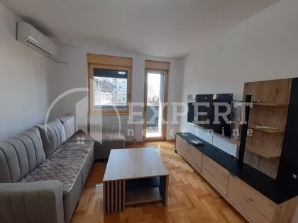 Prvomajska | 4zida.rs