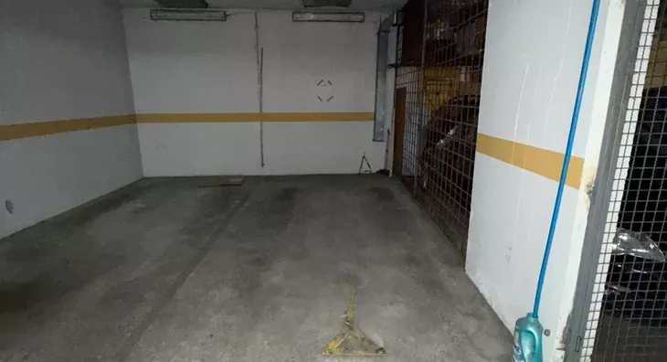 Garaža | 4zida