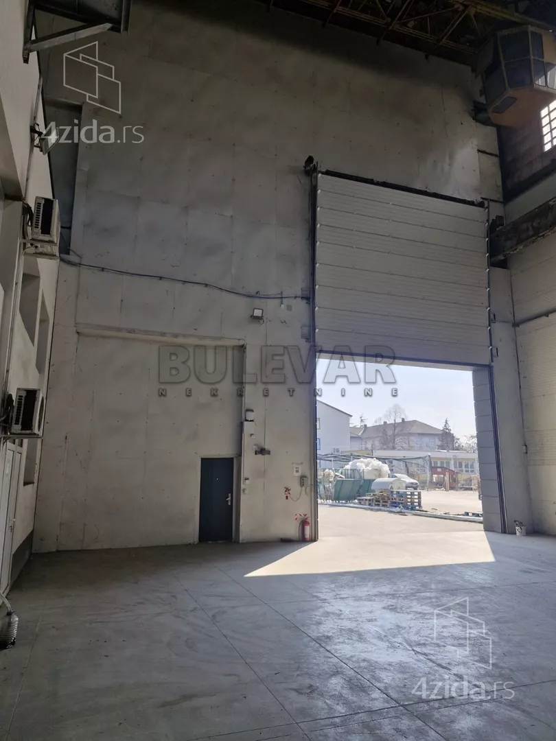 Lokal | 4zida