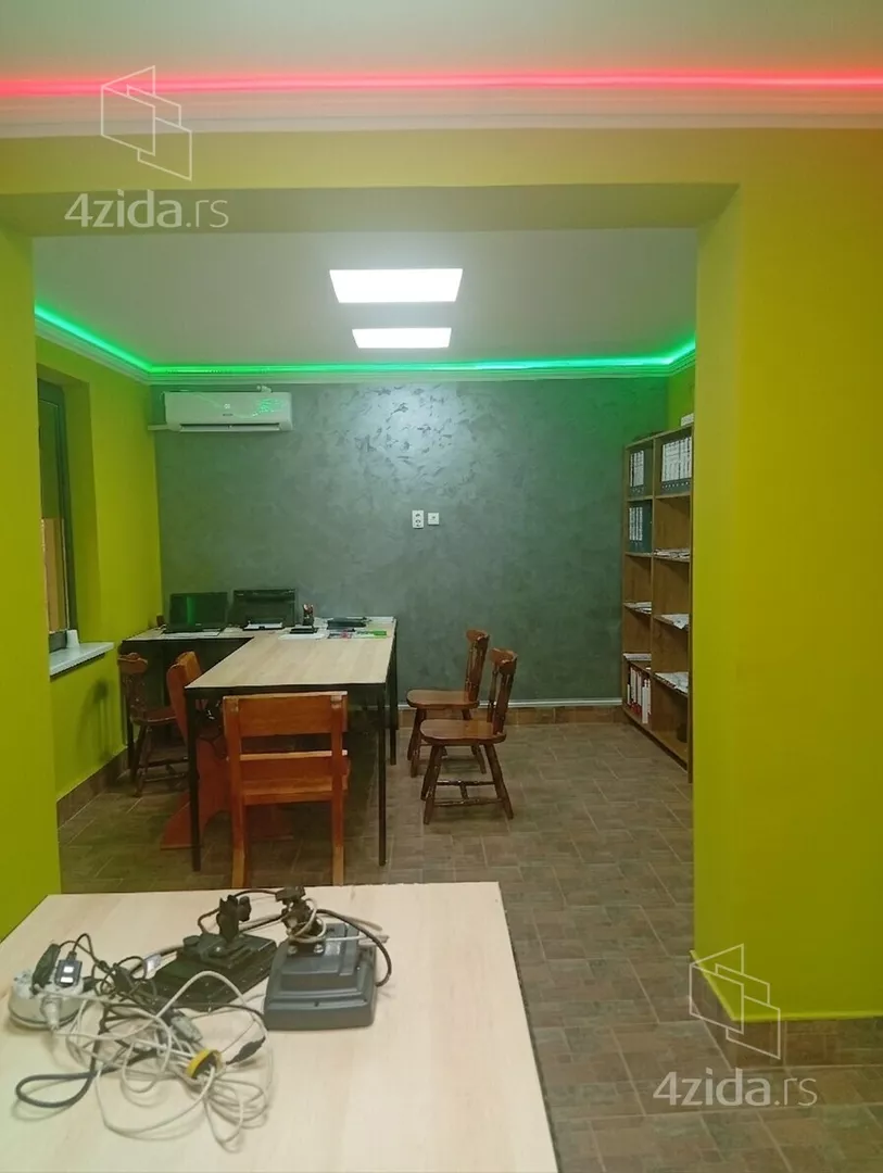Hala | 4zida
