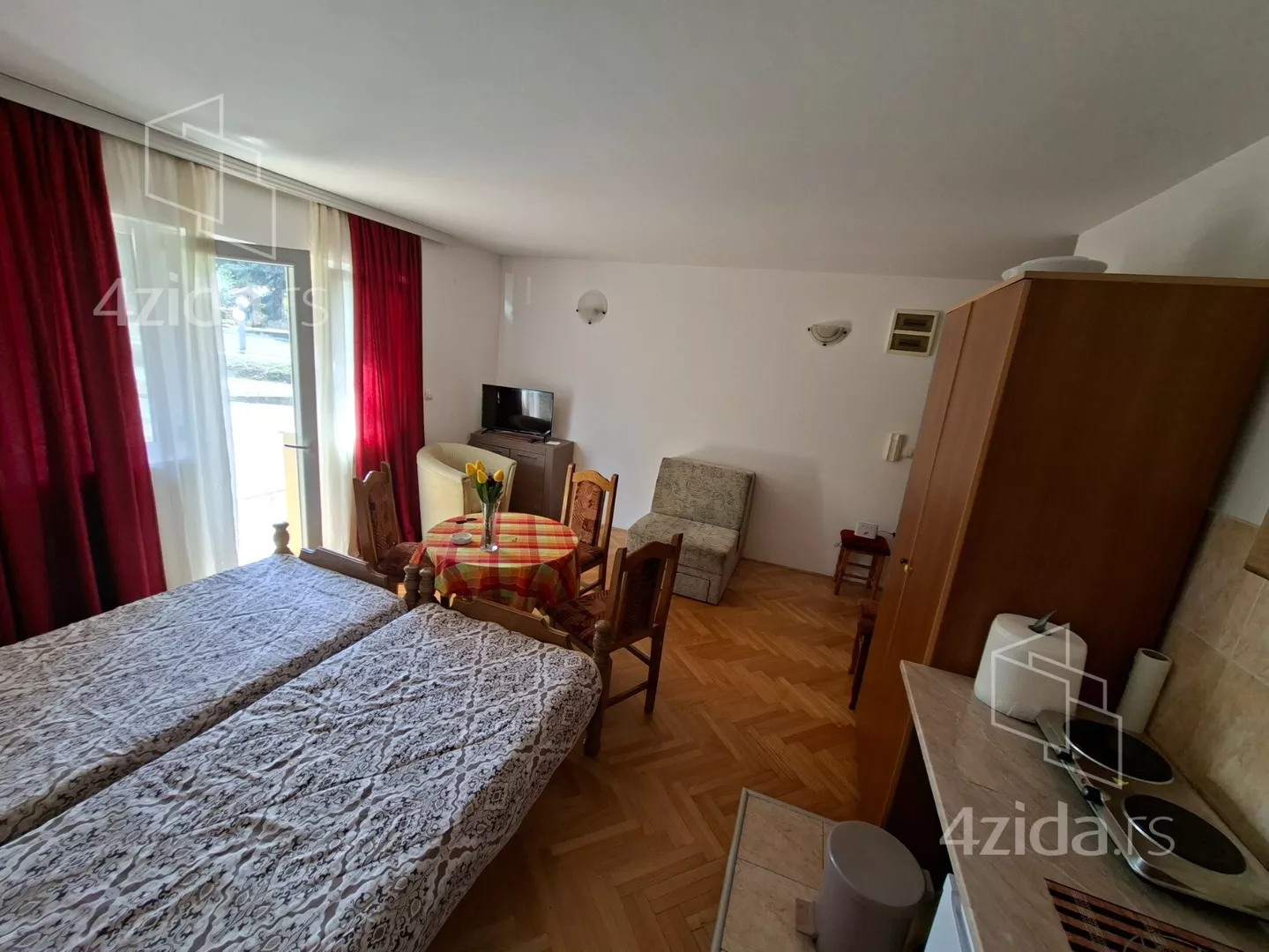 Garsonjera | 4zida