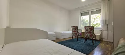 Božidarčeva 22A | 4zida.rs