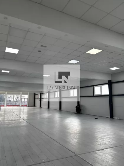 Surčin (mesto) | 4zida.rs