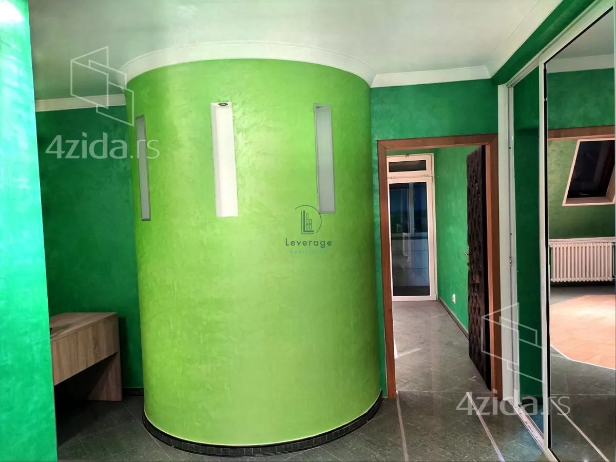 Troiposoban stan | 4zida