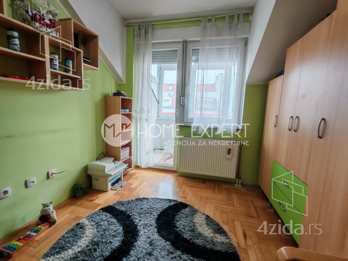 Dvoiposoban stan | 4zida