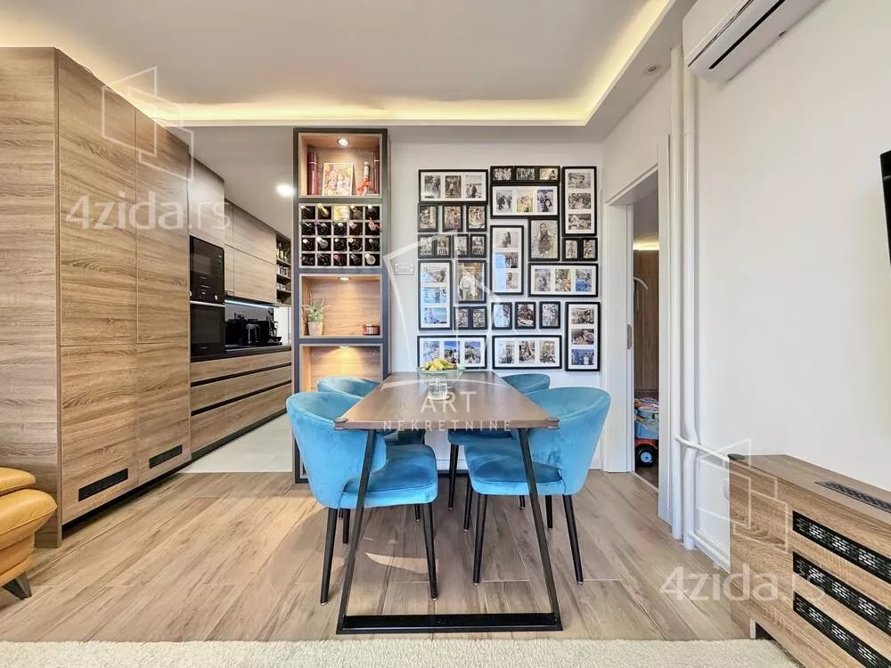 Dvoiposoban stan | 4zida