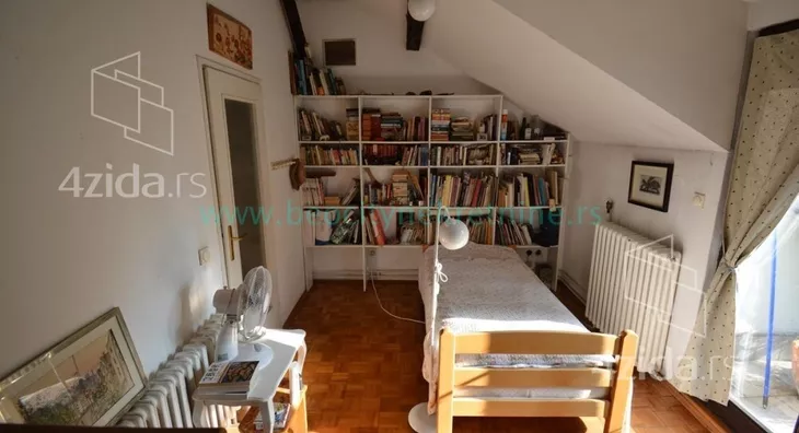 Šestosoban stan | 4zida