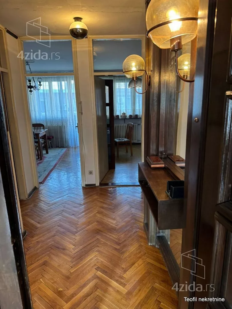 Četvorosoban stan | 4zida