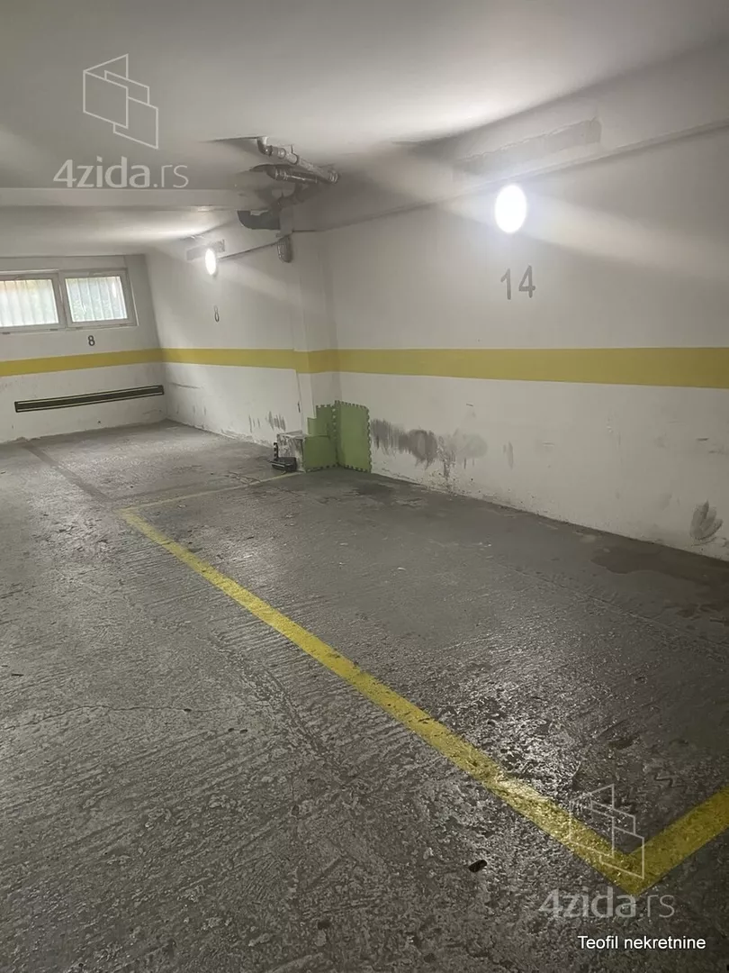 Garaža/Parking | 4zida