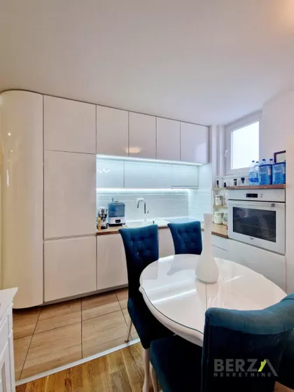 Bulevar Patrijarha Pavla (Somborski Bulevar) | 4zida.rs