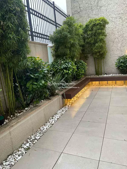 Karlovačka | 4zida.rs