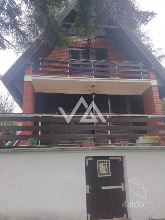 Kuća | 4zida