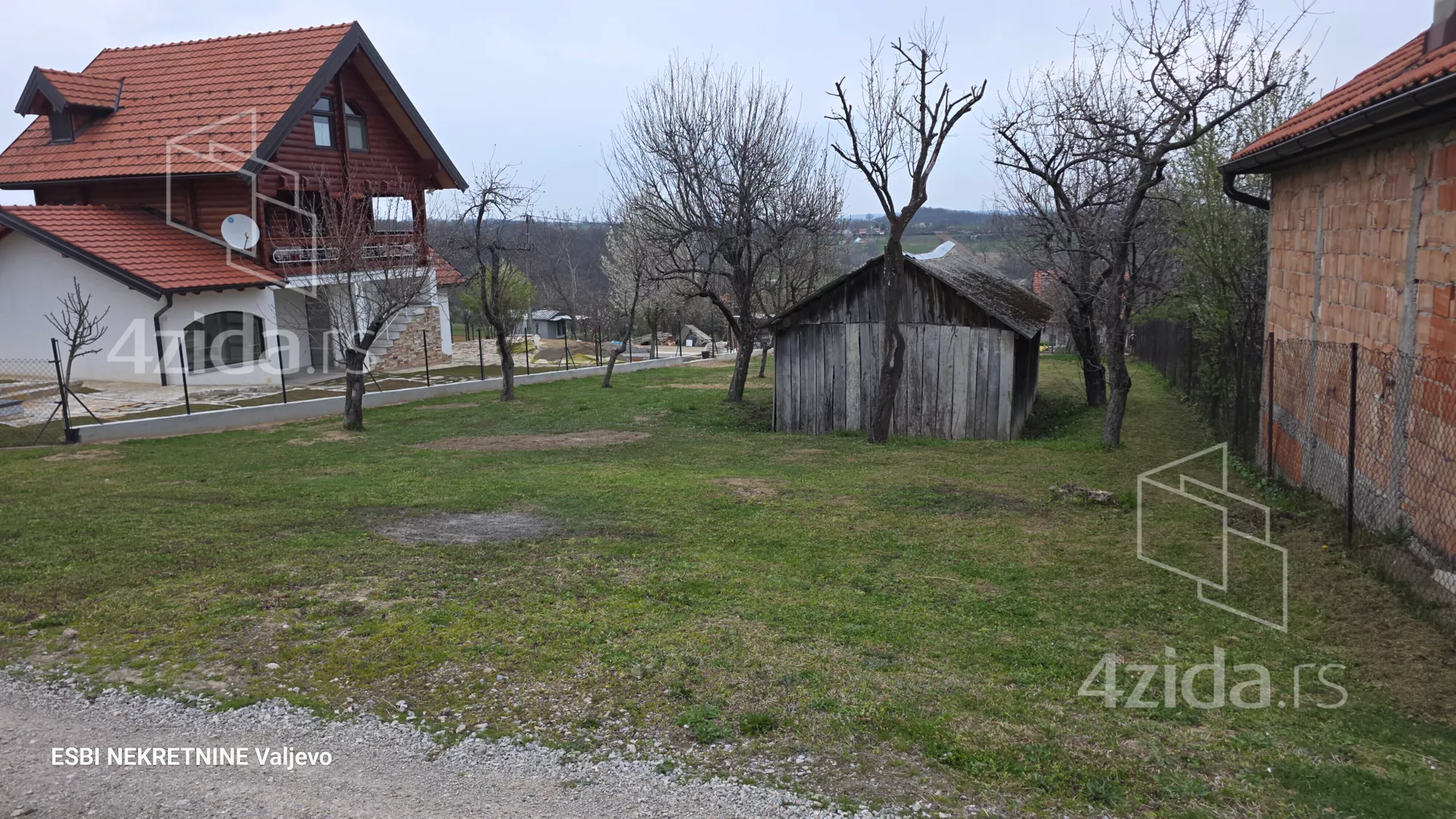 Građevinsko zemljište | 4zida