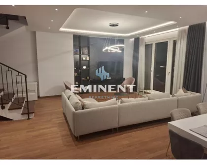 Baba Višnjina | 4zida.rs