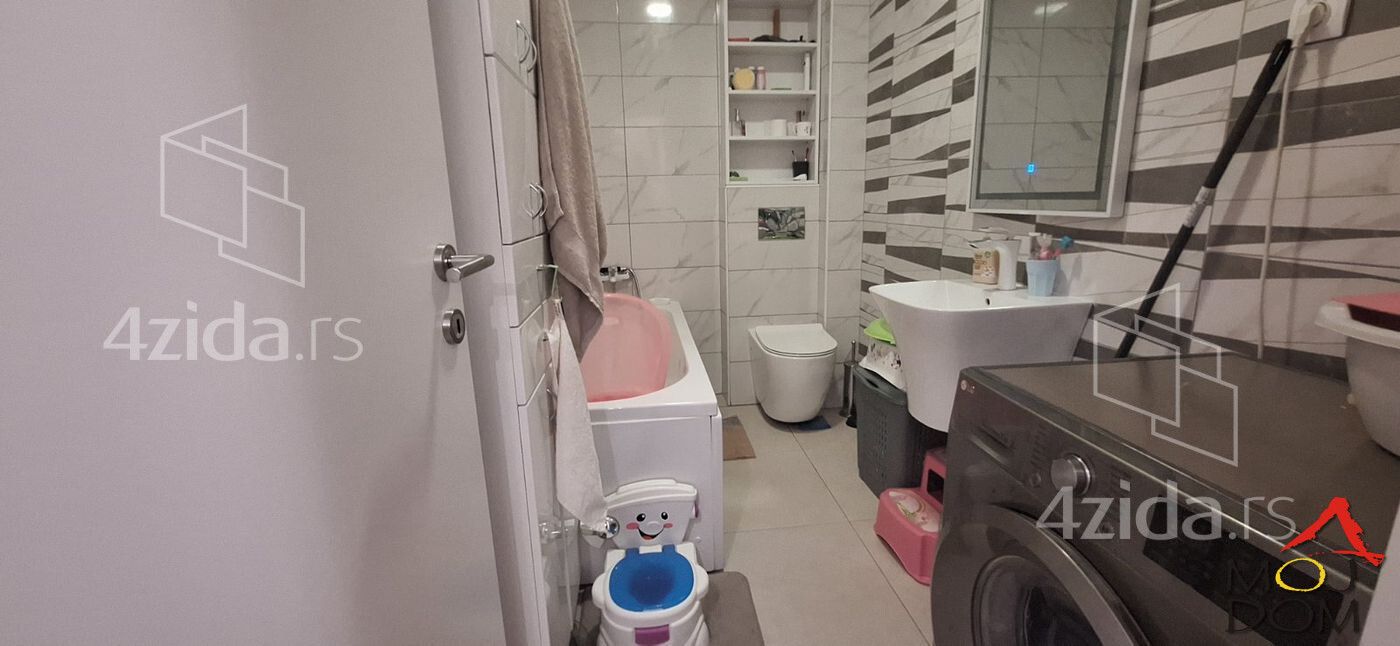 Apartment in Novi Sad, MZ Adice - More