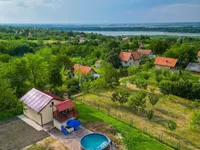 Krčedin, Okolne lokacije, Inđija | 4zida.rs