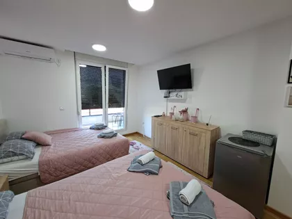 Nemanjina | 4zida.rs