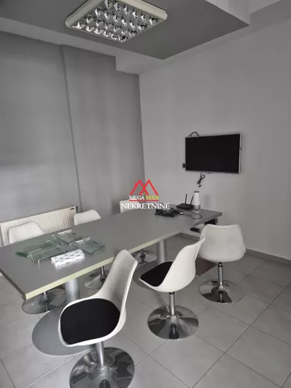 Bulevar Oslobođenja | 4zida.rs