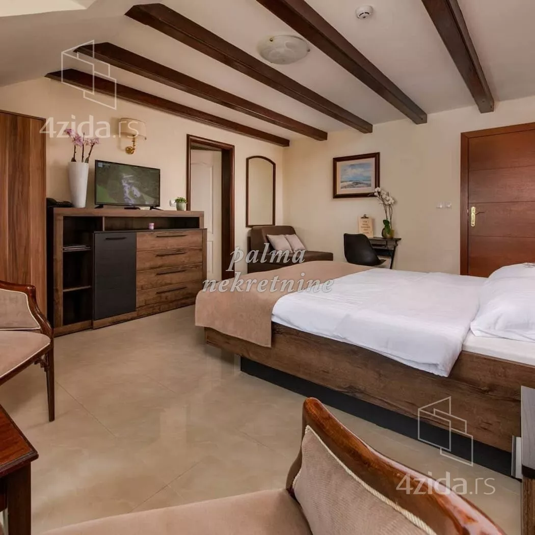 Ugostiteljski objekat | 4zida