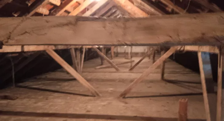 Poslovna zgrada | 4zida