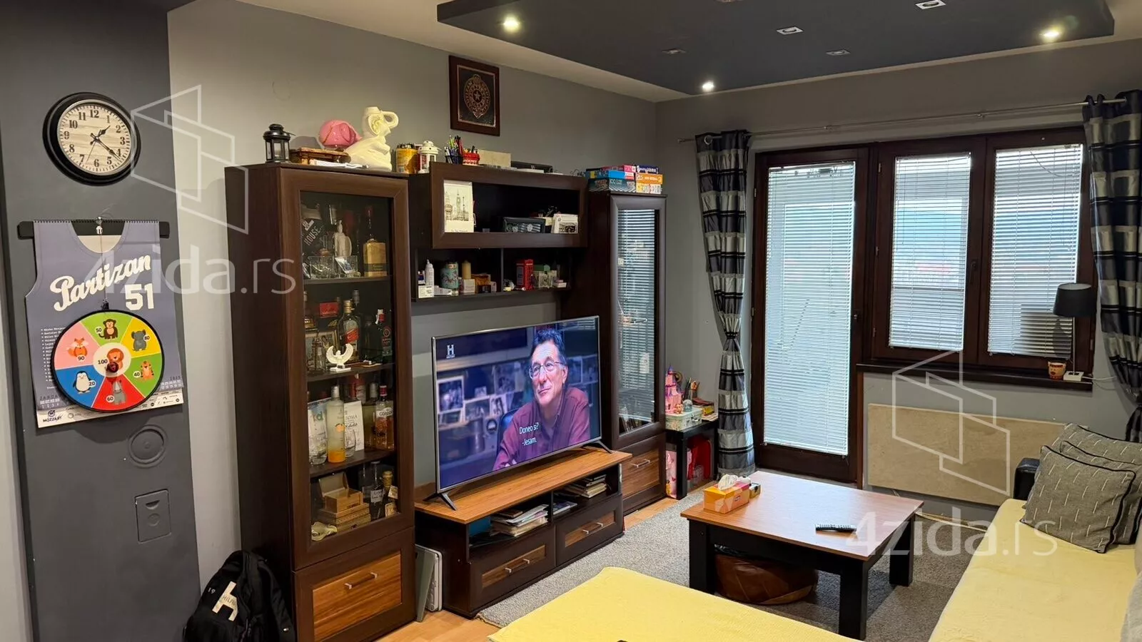 Dvoiposoban stan | 4zida