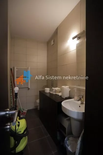 Zeleni Venac | 4zida.rs