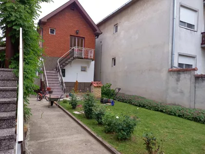 Gradske lokacije | 4zida.rs