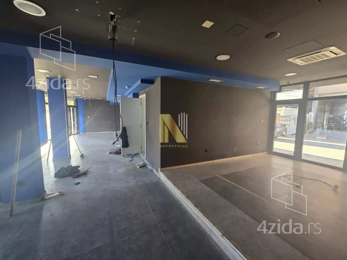 Poslovni prostor | 4zida