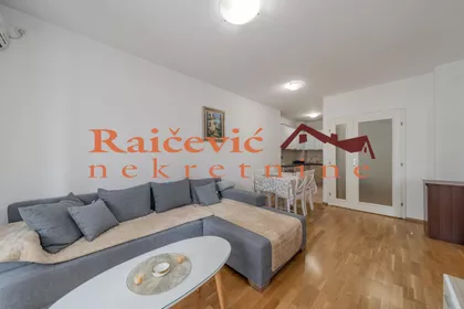 Dimitrija Tucovica | 4zida.rs