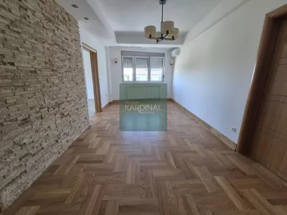 Vašarište | 4zida.rs