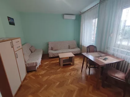 Stara Detelinara | 4zida.rs