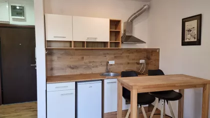 Arsenija Čarnojevića 12 | 4zida.rs