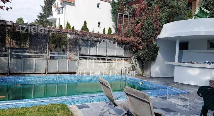 4-etažna kuća | 4zida