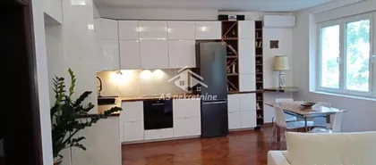 Skupština | 4zida.rs
