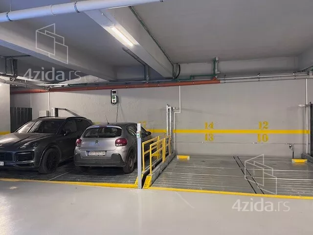 Parking | 4zida